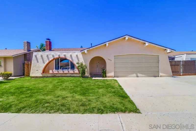 10254 Rio Camino, Lakeside, CA 92040