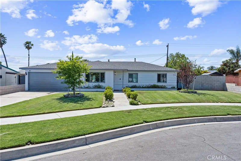 1030 S Clifford, Rialto, CA 92376
