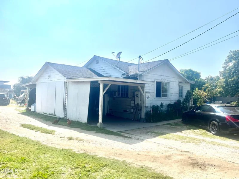 8511 Sharp Avenue, Sun Valley, CA 91352