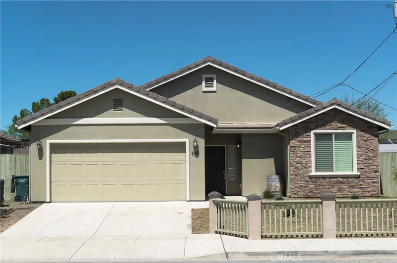 845 River Road, San Miguel, CA 93451