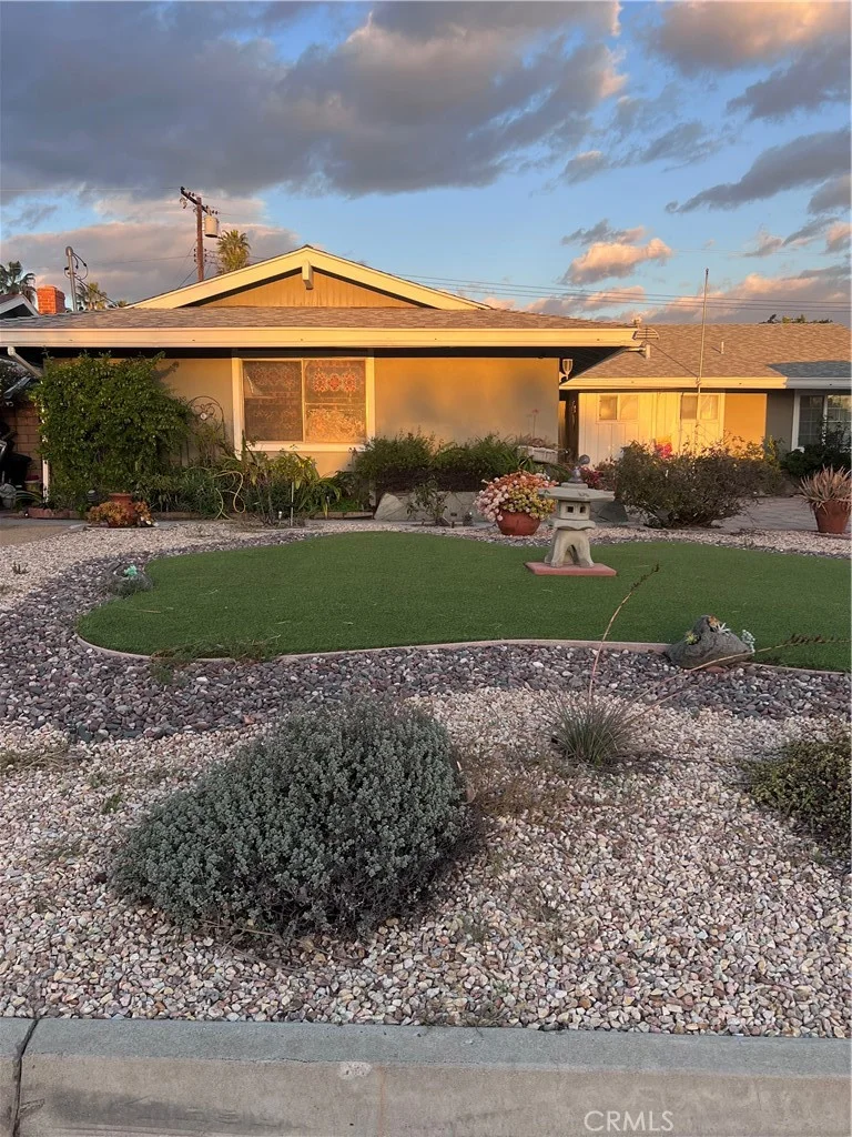 6225 Stanton Avenue, Highland, CA 92346