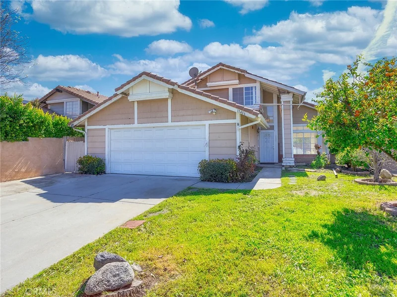 11406 Sunburst Street, Lakeview Terrace, CA 91342
