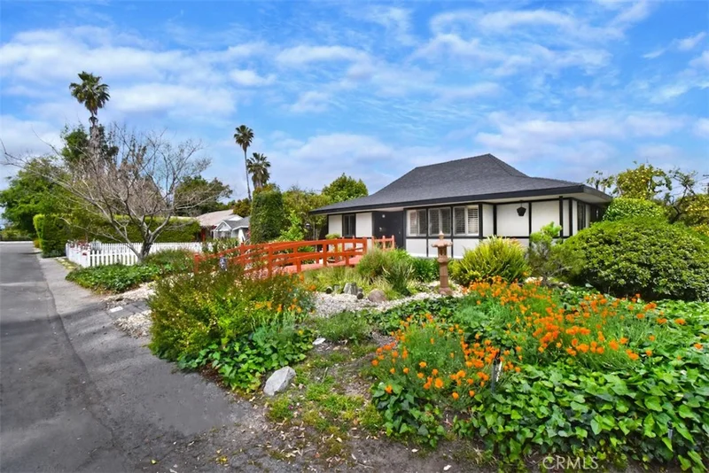 12403 Cumpston Street, Valley Village, CA 91607