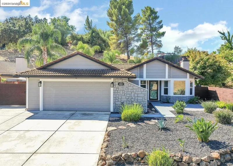 4312 Via Dora Dr, Antioch, CA 94531