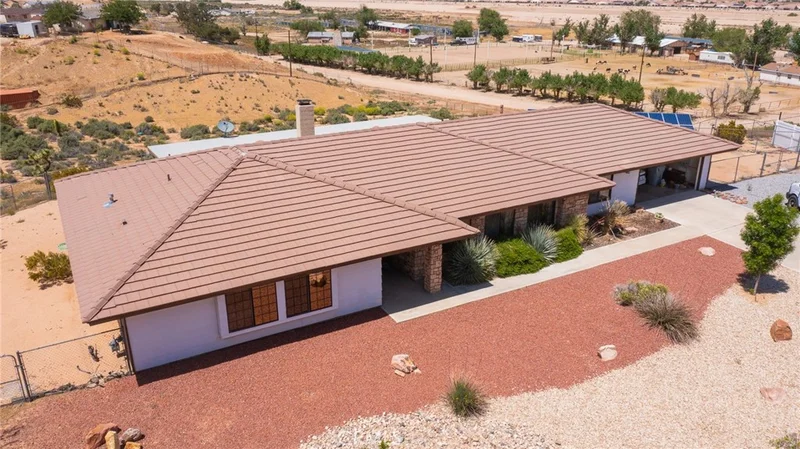 18894 Valencia Court, Hesperia, CA 92345