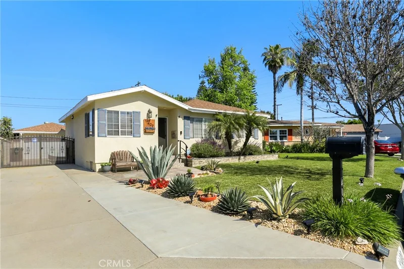 11409 Samoline Avenue, Downey, CA 90241
