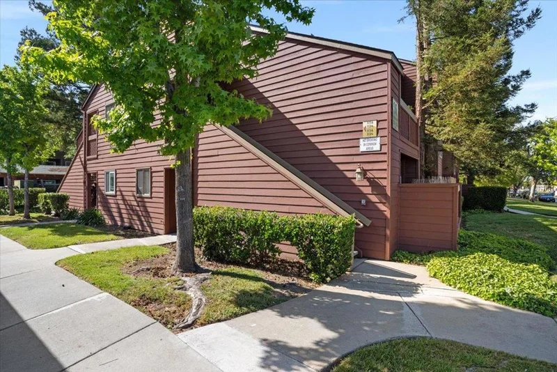 1154 Yarwood Court, San Jose, CA 95128