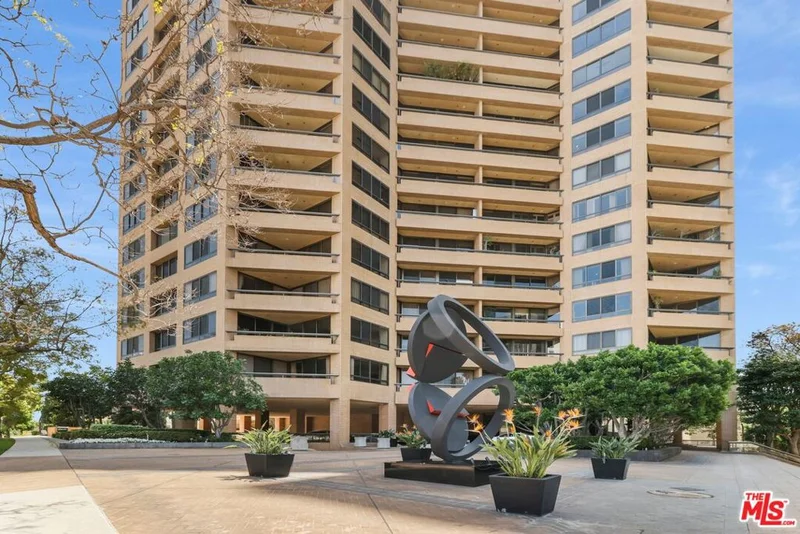 10430 Wilshire Boulevard 1803, Los Angeles, CA 90024