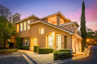 5393 Silver Vista Way