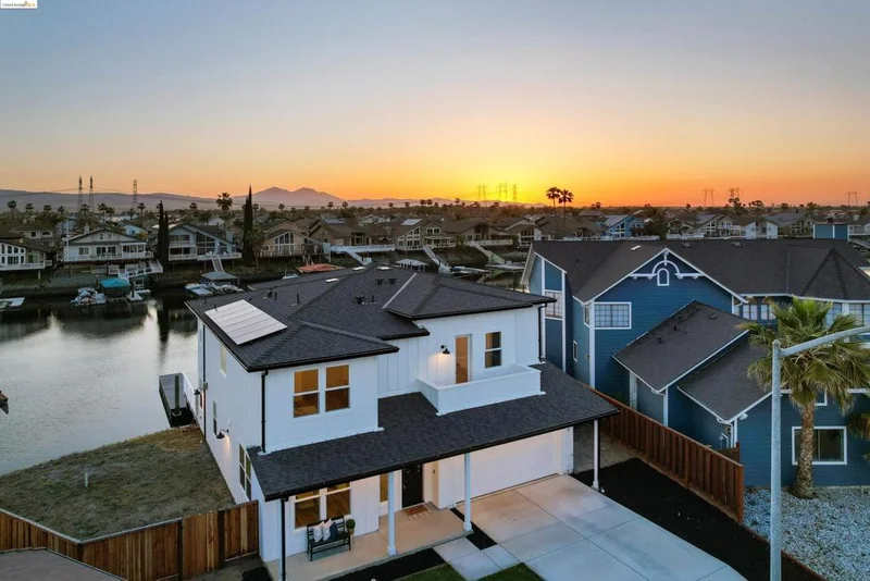 4300 Monterey Ct, Discovery Bay, CA 94505