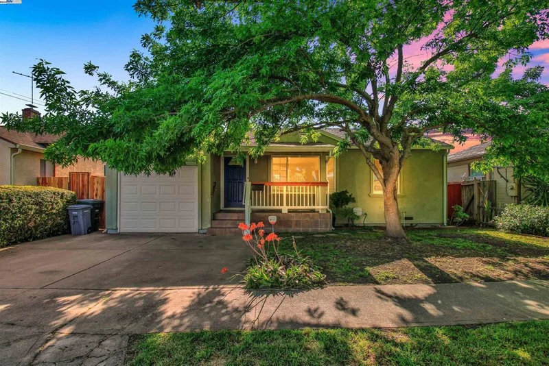 881 Billings Boulevard, San Leandro, CA 94577-1318