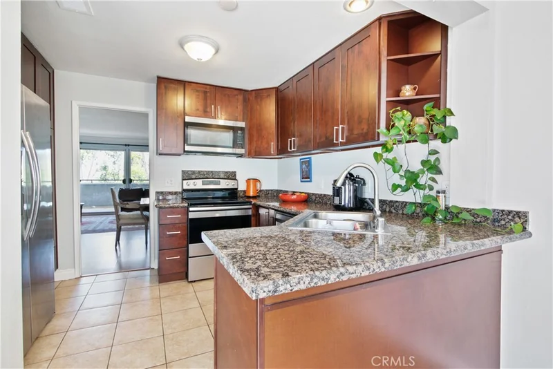 22416 Caminito Tecate 308, Laguna Hills, CA 92653