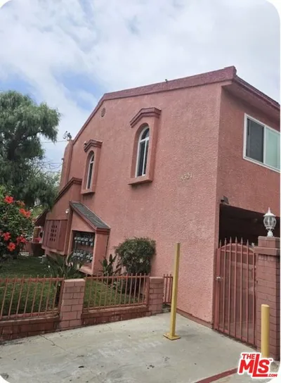 4321 Lennox Boulevard 7