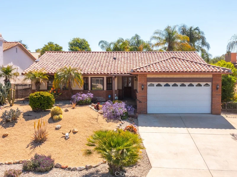 29965 Redwood Drive, Canyon Lake, CA 92587