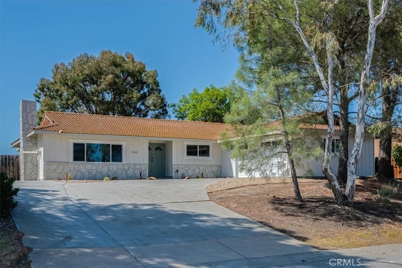1160 Niblick Road, Paso Robles, CA 93446