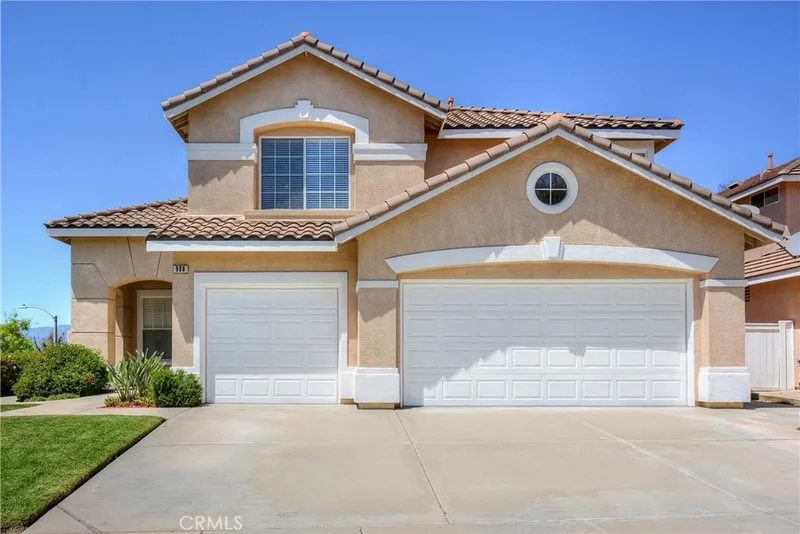 908 N Temescal Circle, Corona, CA 92879