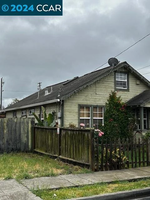 2736 21st St, San Pablo, CA 94806
