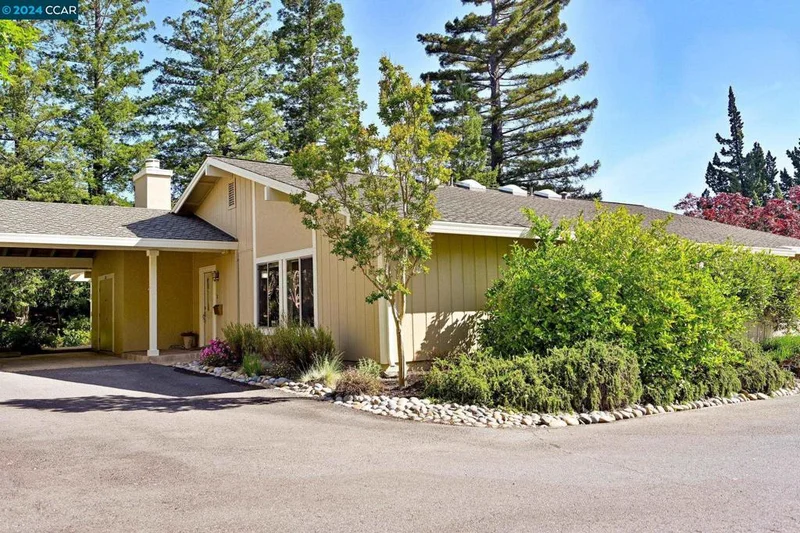 2701 Ptarmigan Dr 1, Walnut Creek, CA 94595