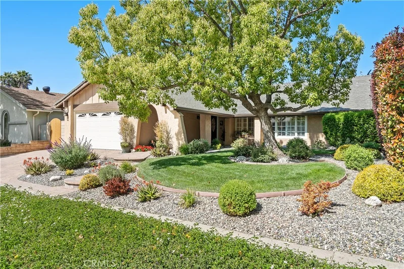 2273 Bigelow Avenue, Simi Valley, CA 93065