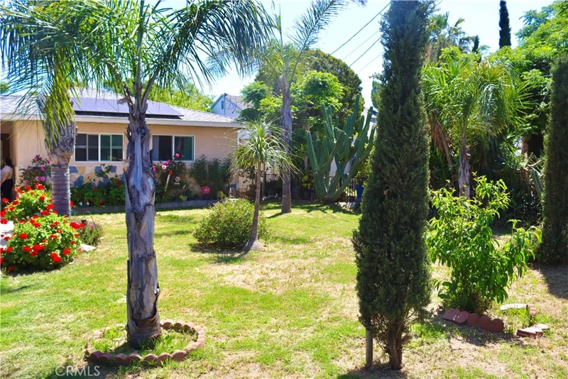 10074 Ben Nevis Boulevard, Jurupa Valley, CA 92509