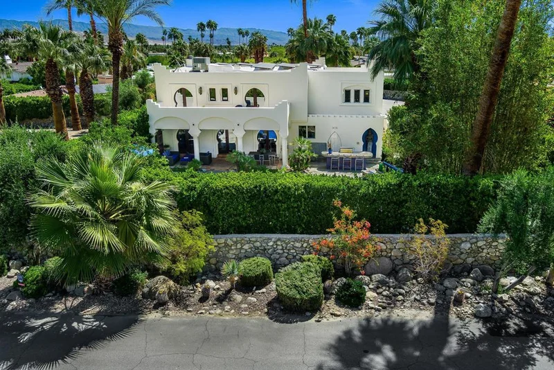 466 S Patencio Road, Palm Springs, CA 92262