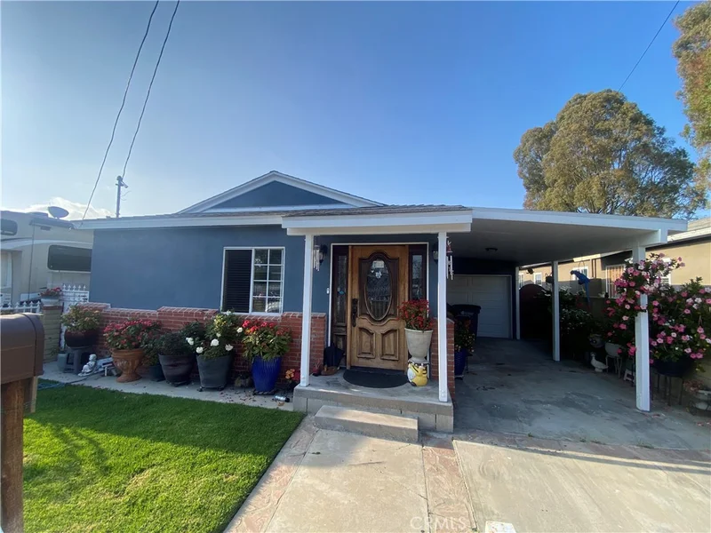 185 E 214th Street, Carson, CA 90745