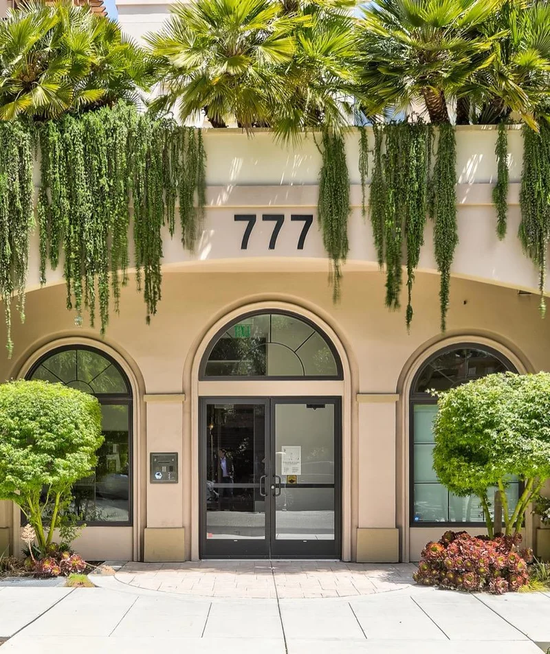 777 Walnut Street 305, San Carlos, CA 94070