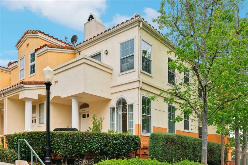 1000 S Rossano Way, Anaheim, CA 92808