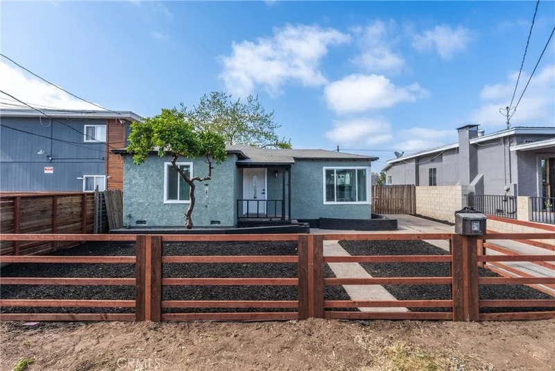 4344 Beta Street, San Diego, CA 92113