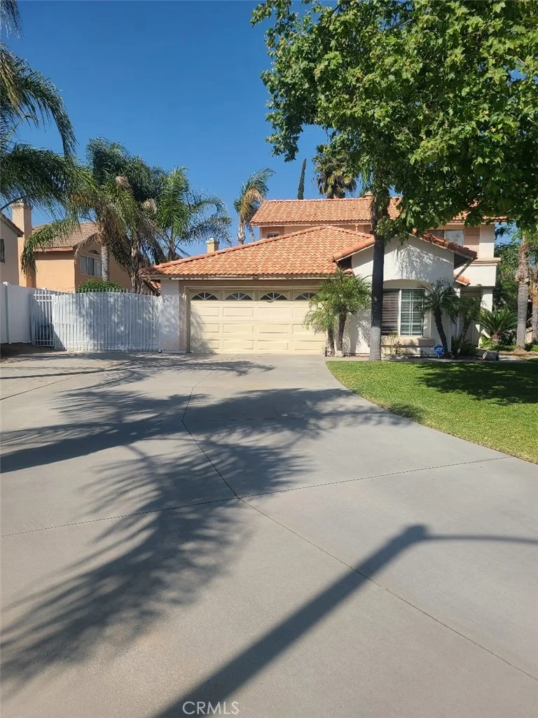 25786 Via Tejon Avenue, Moreno Valley, CA 92551
