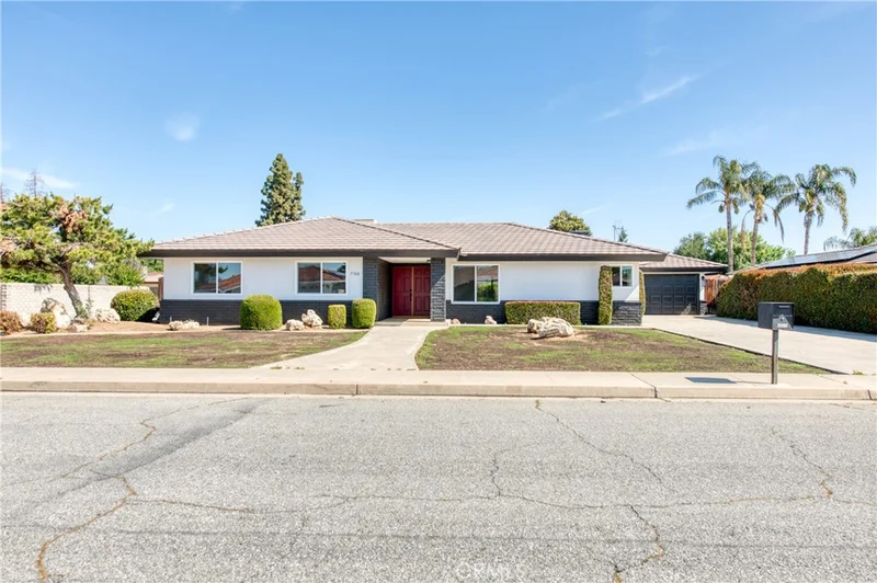 7708 Pembroke, Bakersfield, CA 93308