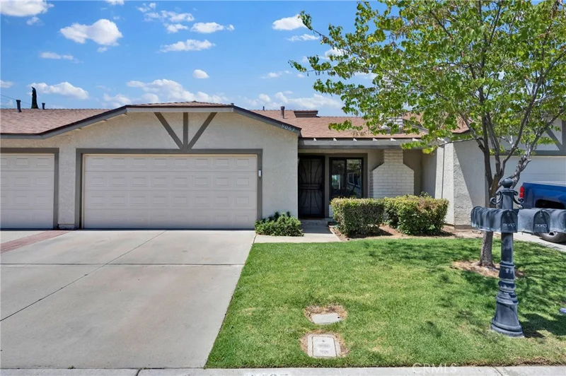 9063 Paddington Drive, Riverside, CA 92503