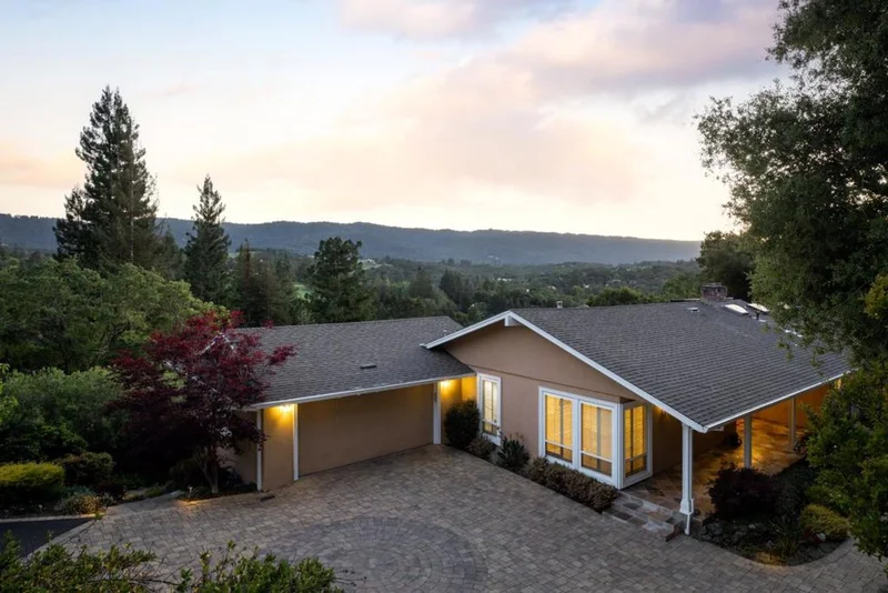 1191 Trinity Drive, Menlo Park, CA 94025