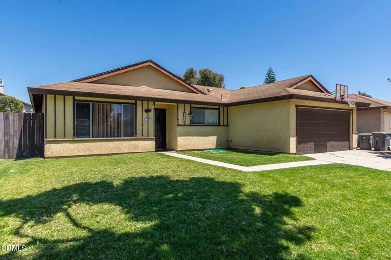 3001 Oarfish Lane, Oxnard, CA 93035