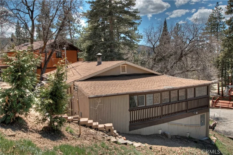 43114 Encino, Big Bear Lake, CA 92315