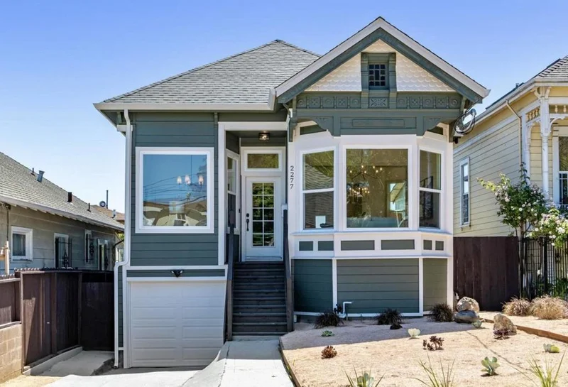 2277 E 19th Street, Oakland, CA 94606