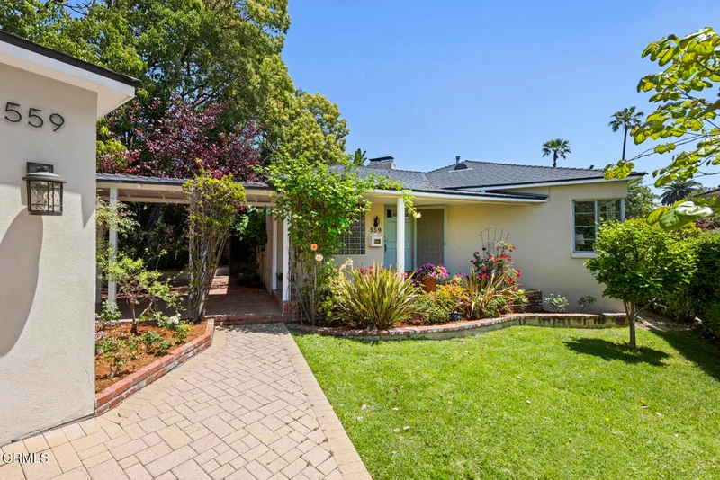 559 E Marigold Street, Altadena, CA 91001
