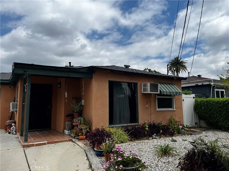 18651 Bryant Street, Northridge, CA 91324