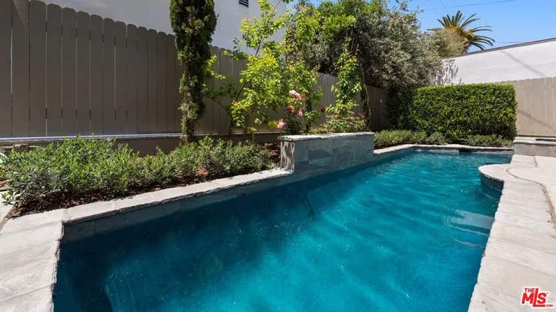 515 N Crescent Heights Boulevard, Los Angeles, CA 90048