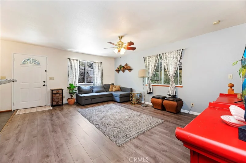 22602 Seeley Drive, Crestline, CA 92325