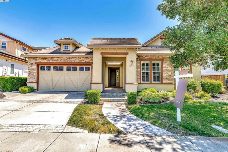 7685 Ridgeline Dr, Dublin, CA 94568