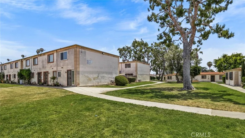 1001 E Camile Street F4, Santa Ana, CA 92701