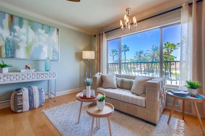 1049 Felspar St 20, San Diego, CA 92109
