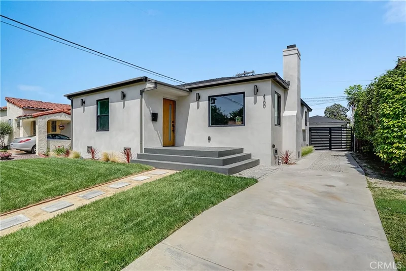 4300 6th Avenue, Los Angeles, CA 90008
