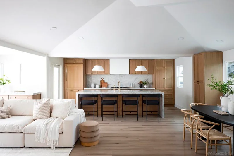 614 Ezee St, Encinitas, CA 92024