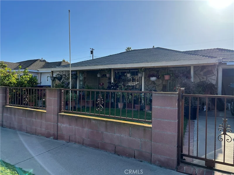 22433 Island Avenue, Carson, CA 90745