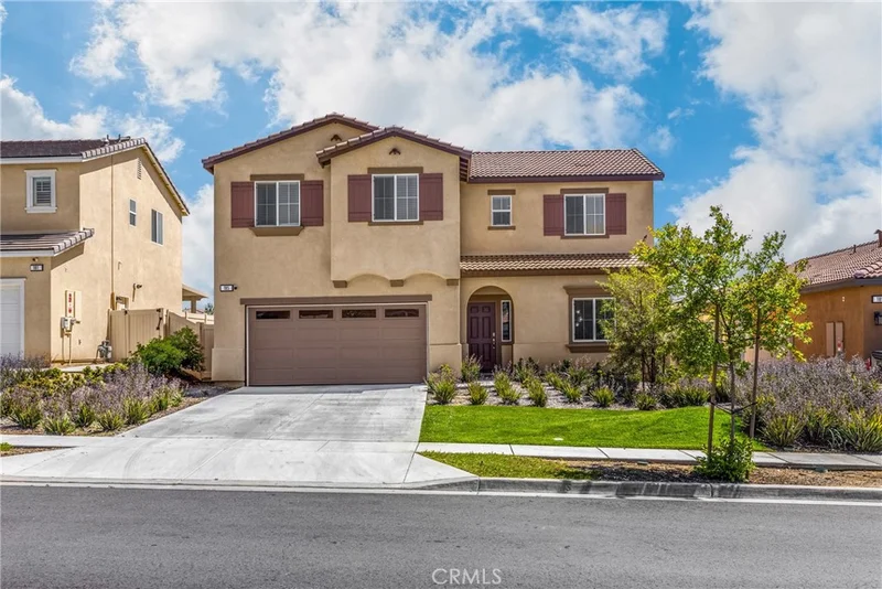 185 Garden Air Court, Calimesa, CA 92320
