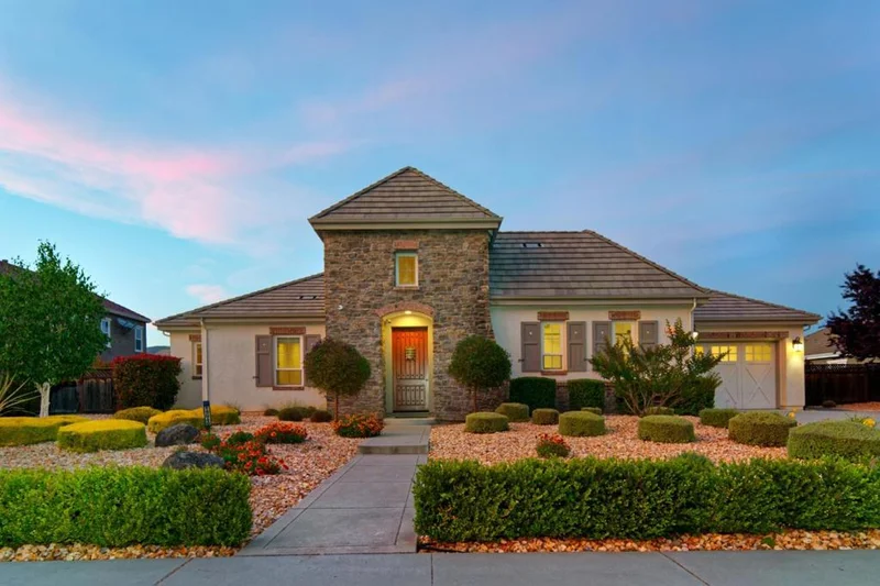 19040 Clayton Avenue, Morgan Hill, CA 95037