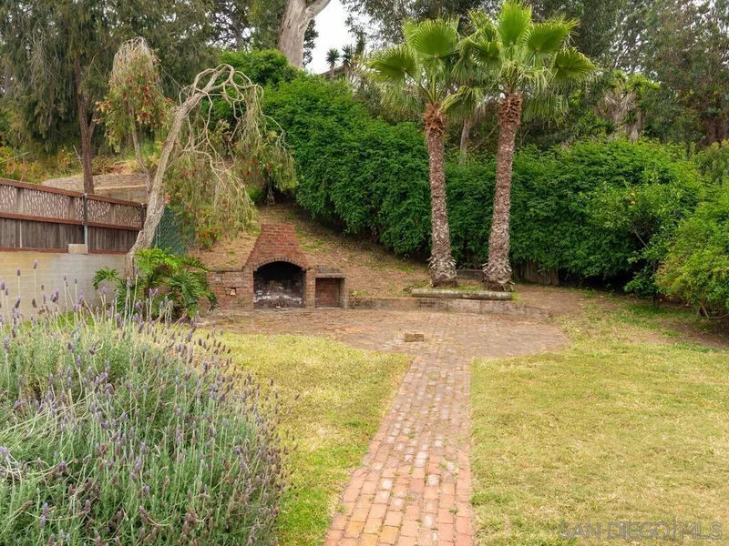 4167 Catalina Pl, San Diego, CA 92107