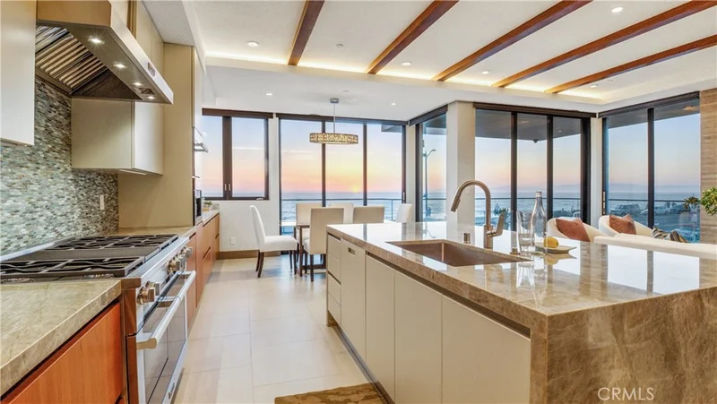 1000 Esplanade B, Redondo Beach, CA 90277